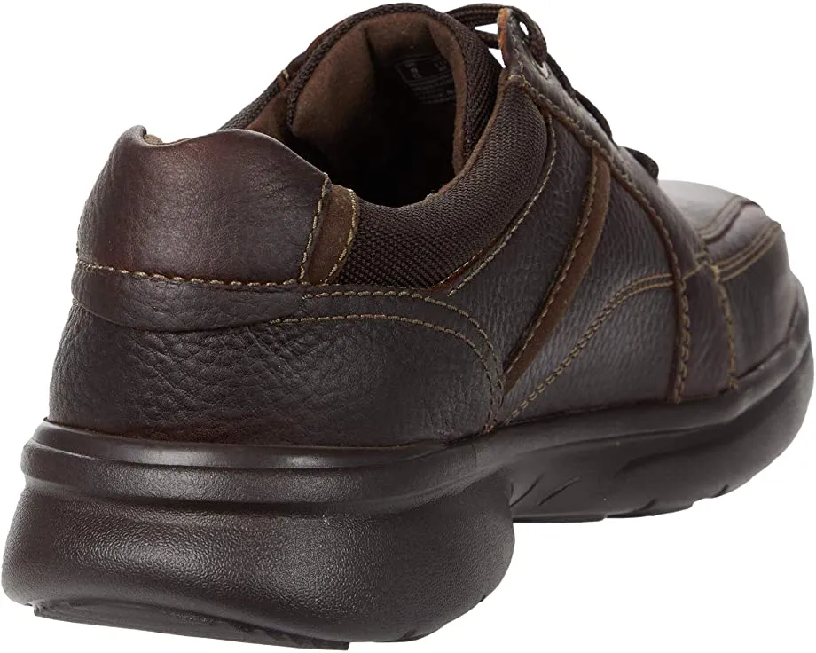Bradley Walk Clarks Oxfords, brown